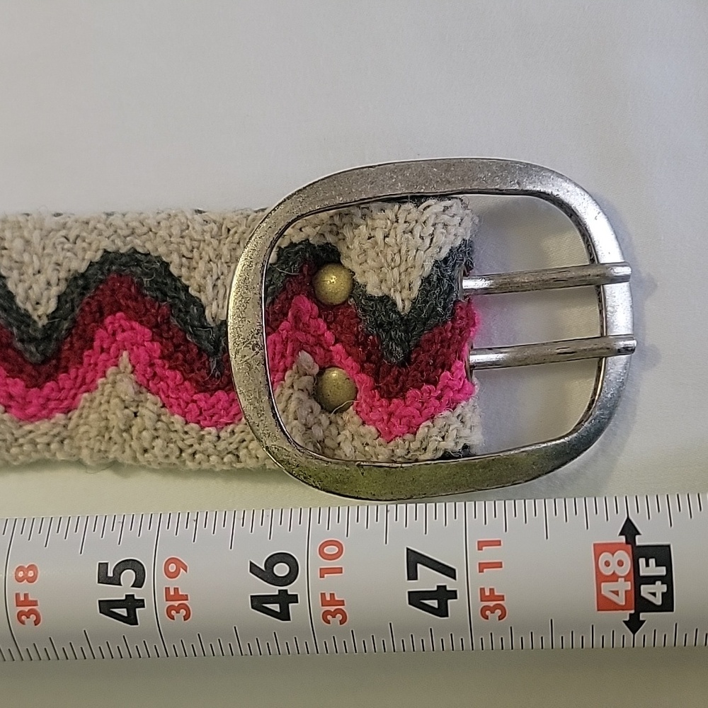 Sundance Jenny Krauss Large Pink and Gray Zigzag Patterned Belt NWOT Wool - Picture 4 of 6